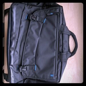 Speck Laptop Messenger Bag